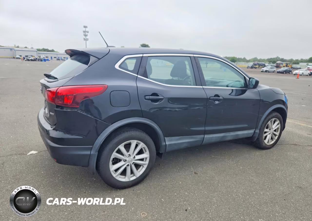 2017 Nissan Rogue Sport S VIN:JN1BJ1CR1HW126563 - 3