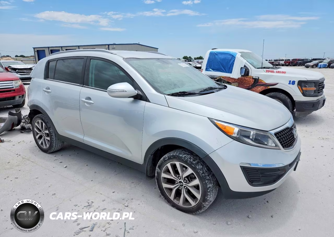 2014 Kia Sportage VIN:KNDPB3ACXE7556172 - 4