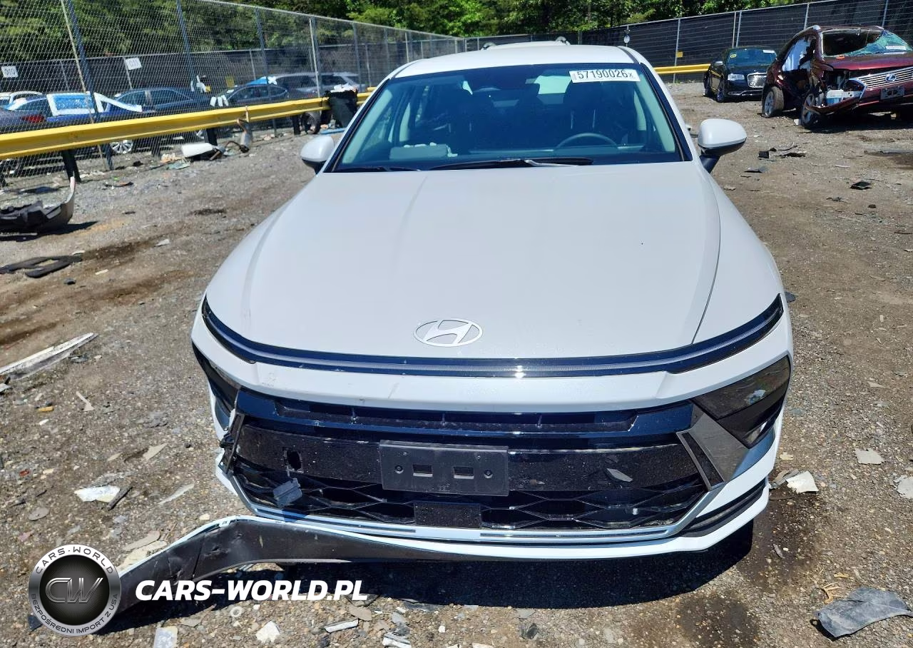 2026 Hyundai Sonata Hybrid Blue VIN:KMHL24JJTA157126 - 5