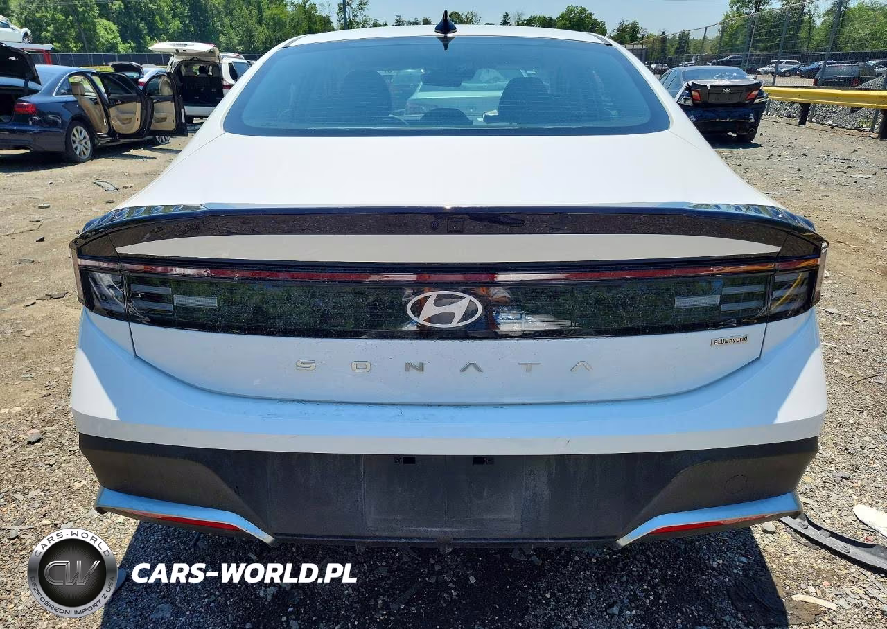 2026 Hyundai Sonata Hybrid Blue VIN:KMHL24JJTA157126 - 6