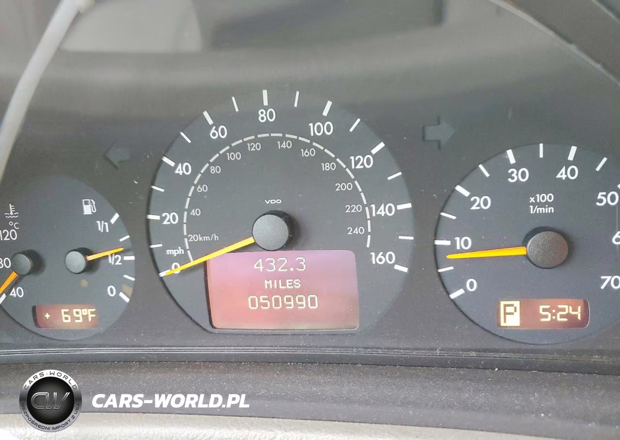 2001 Mercedes-Benz Clk 320 VIN:WDBLK65G61T074893 - 9