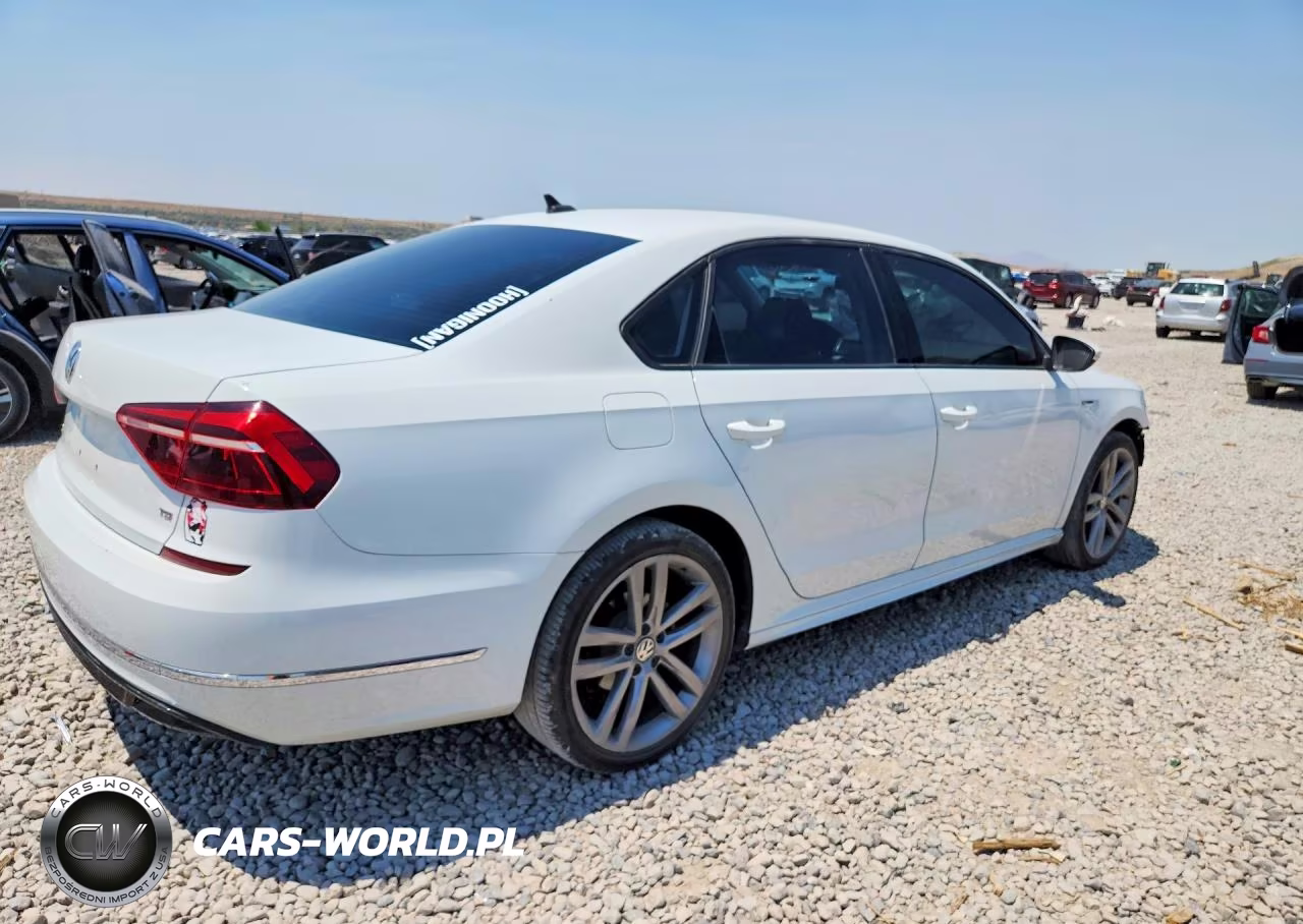 2018 Volkswagen Passat S VIN:1VWAA7A31JC011959 - 3