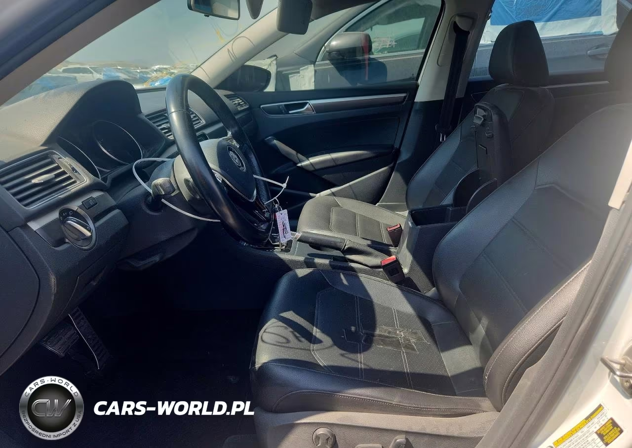 2018 Volkswagen Passat S VIN:1VWAA7A31JC011959 - 7