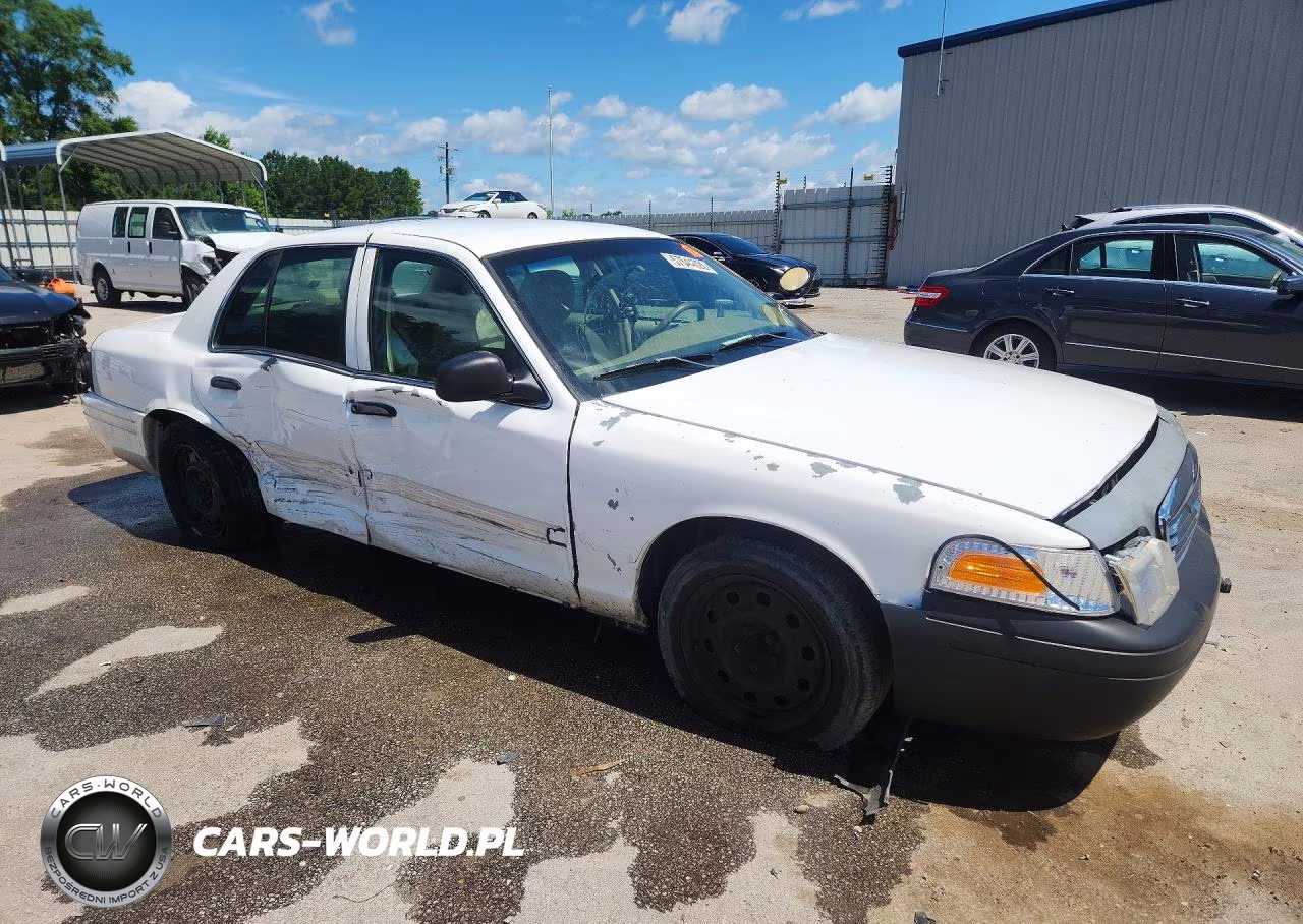 2011 Ford Crown Victoria Police Interceptor VIN:2FABP7BV1BX101998 - 4