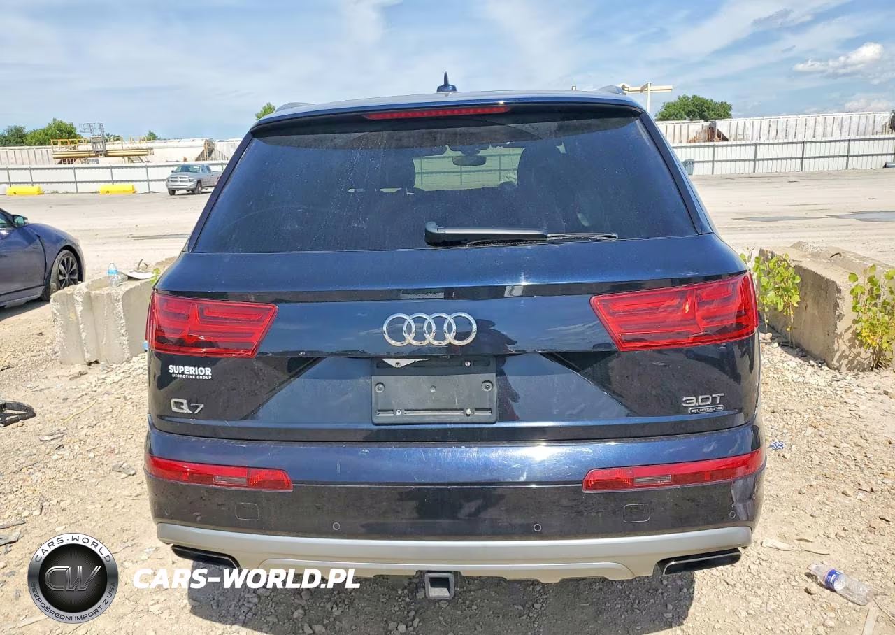 2018 Audi Q7 Premium Plus VIN:WA1LAAF7XJD005621 - 6
