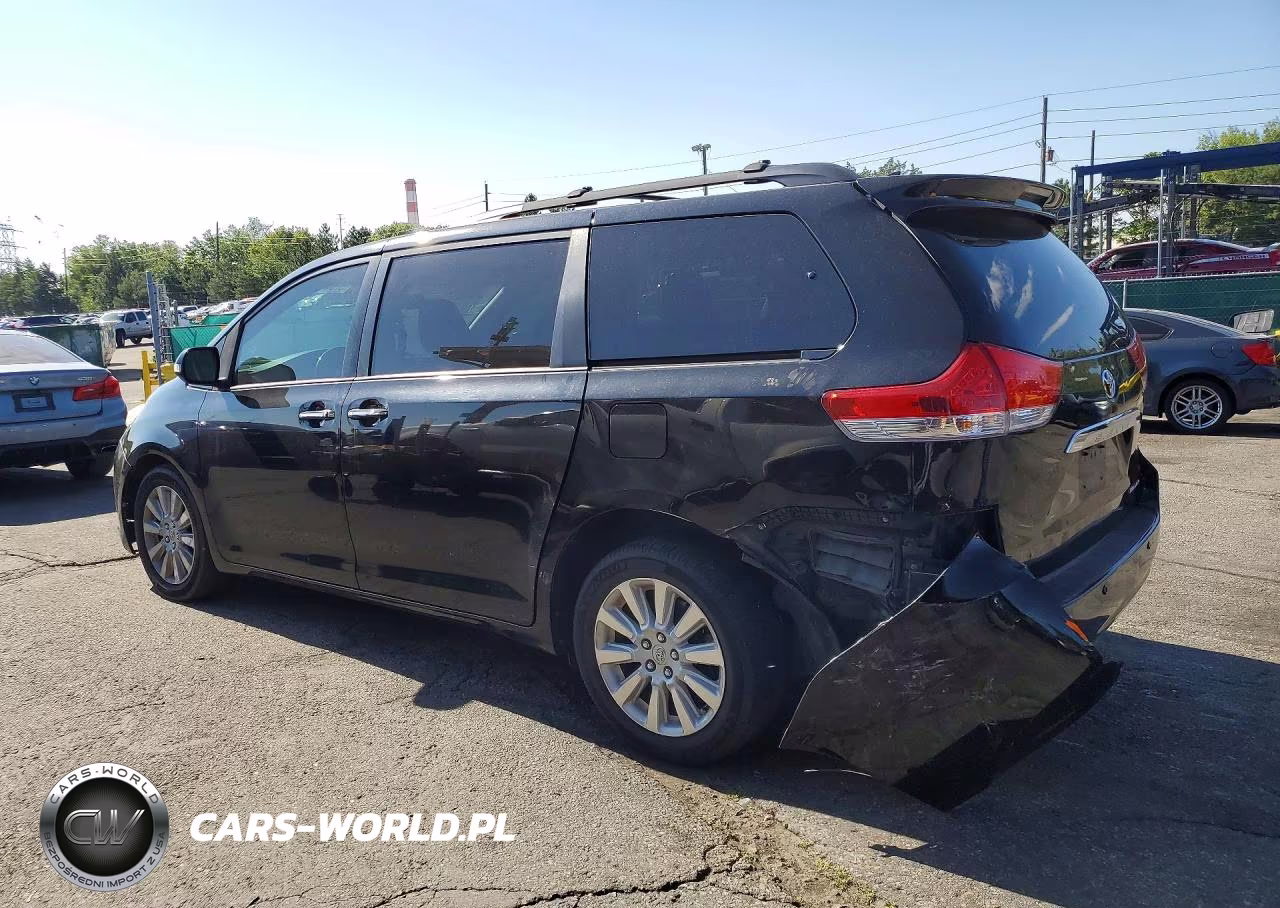 2013 Toyota Sienna Limited 7-Passenger VIN:5TDDK3DC8DS069927 - 2