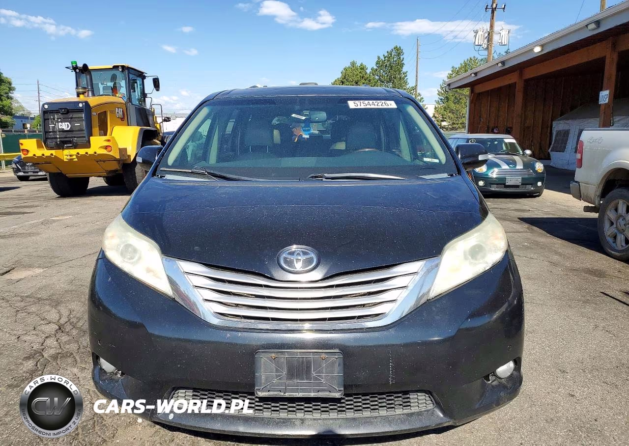 2013 Toyota Sienna Limited 7-Passenger VIN:5TDDK3DC8DS069927 - 5