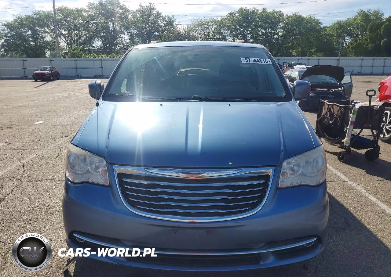 2012 Chrysler Town & Country Touring VIN:2C4RC1BG3CR162827 - 5
