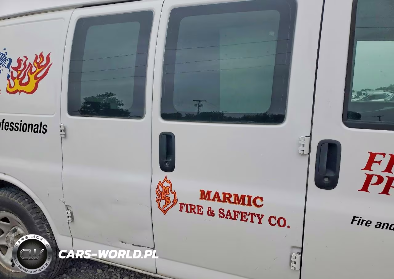 2009 Chevrolet Express G1500 VIN:1GCFG15X991134367 - 11