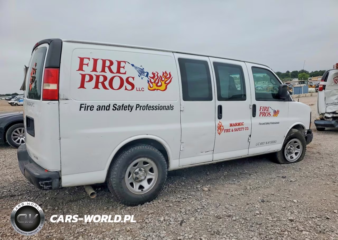 2009 Chevrolet Express G1500 VIN:1GCFG15X991134367 - 3