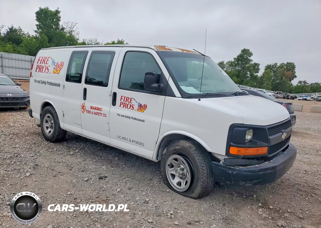 2009 Chevrolet Express G1500 VIN:1GCFG15X991134367 - 4