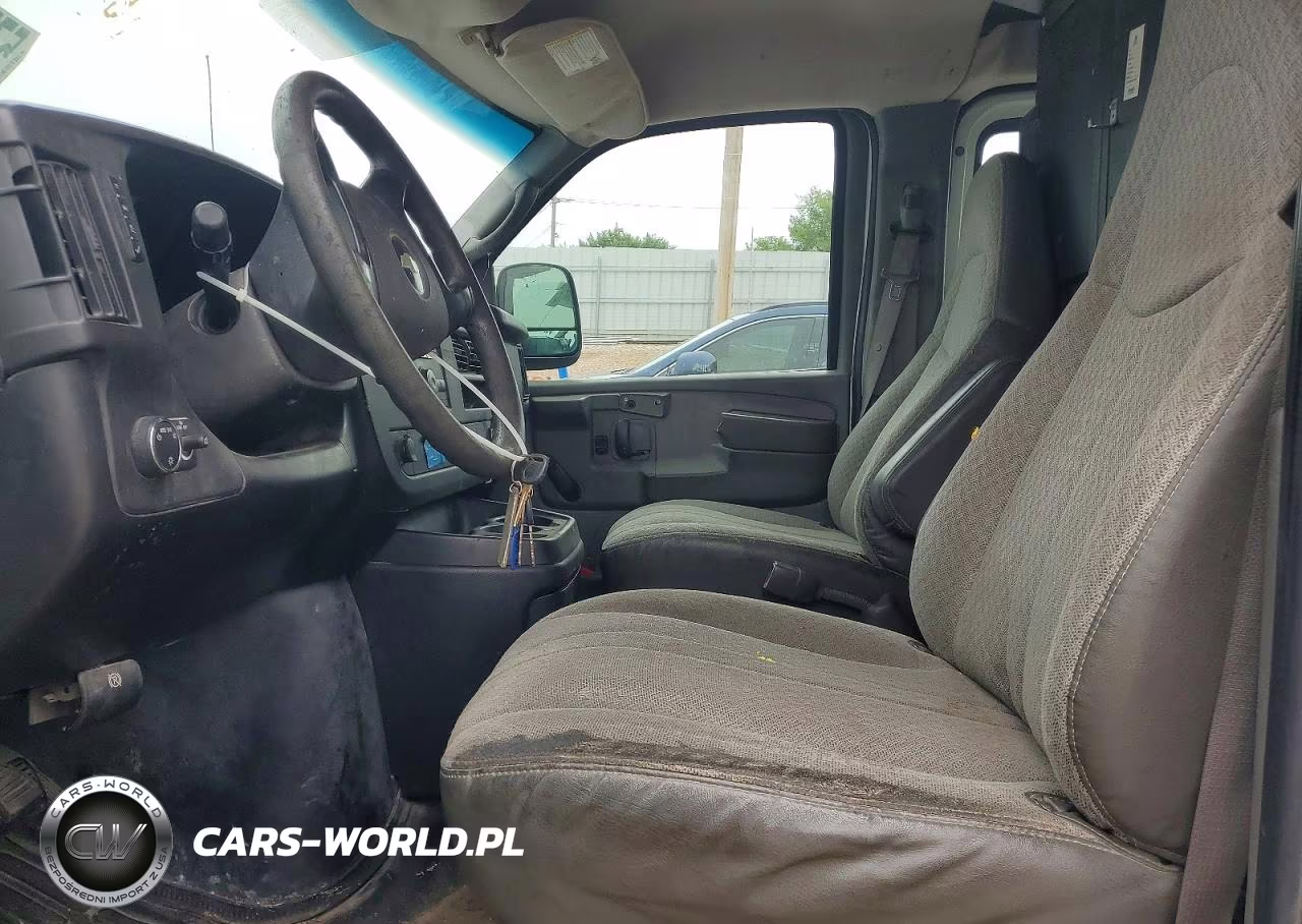 2009 Chevrolet Express G1500 VIN:1GCFG15X991134367 - 7