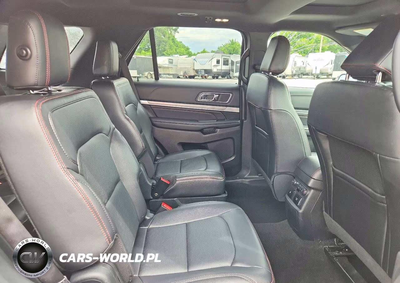 2019 Ford Explorer Sport VIN:1FM5K8GT4KGA89172 - 11