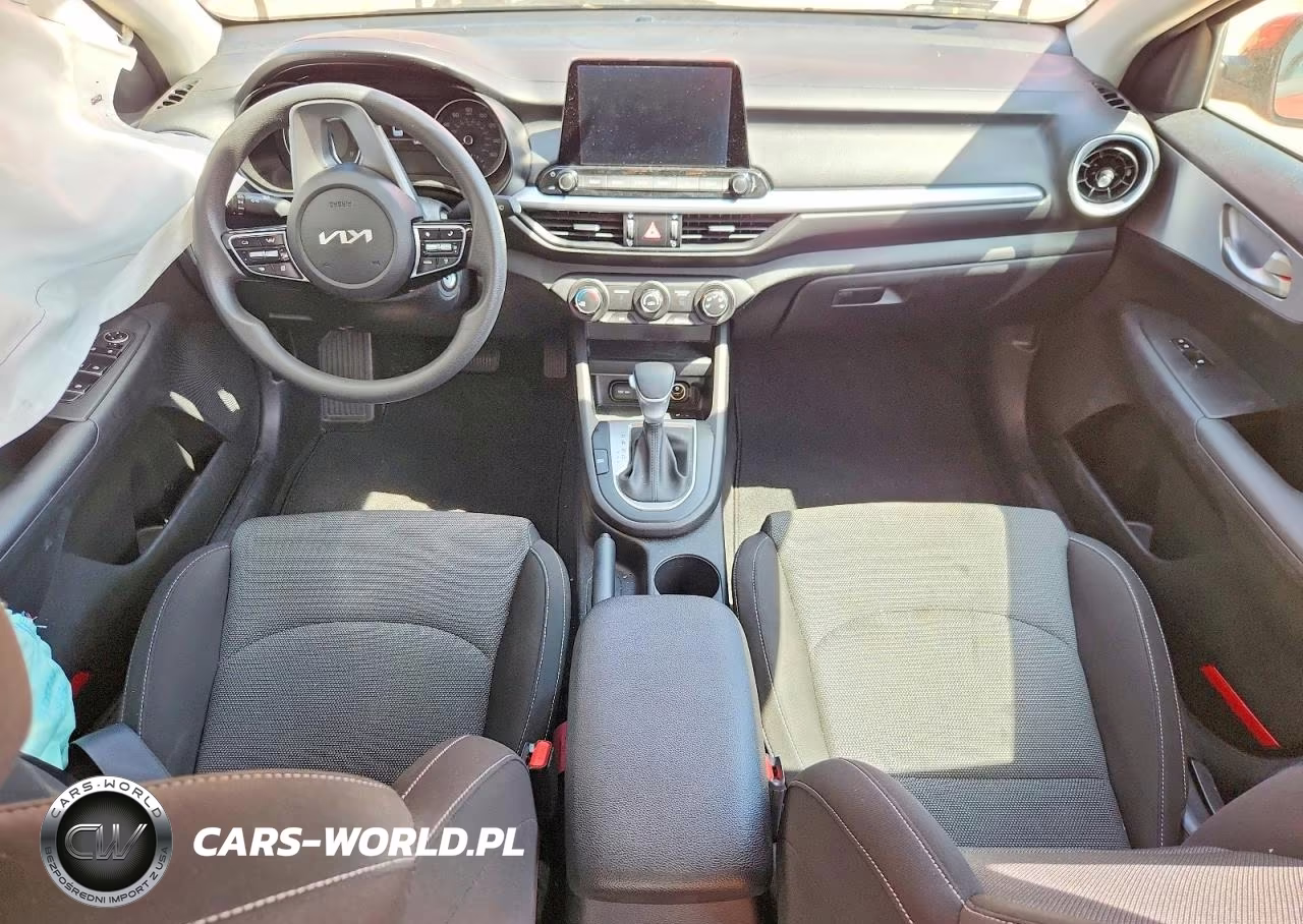 2023 Kia Forte Lxs VIN:3KPF24ADXPE509463 - 8
