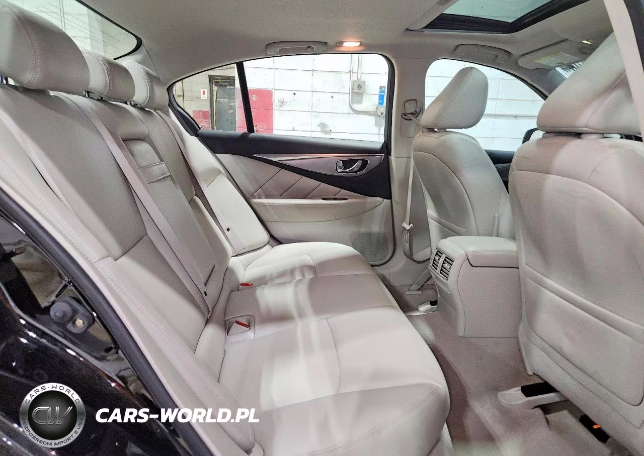 2015 Infiniti Q50 Premium VIN:JN1BV7AR5FM391022 - 10