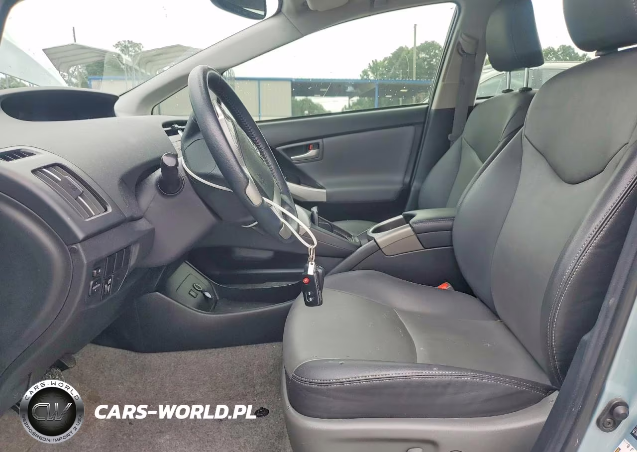 2015 Toyota Prius Four VIN:JTDKN3DU8F1980833 - 7