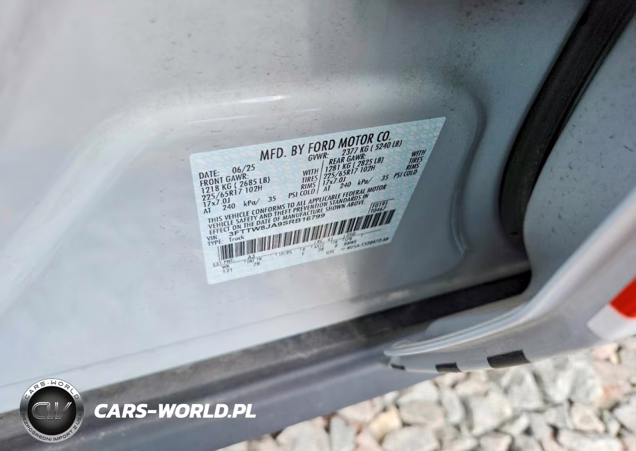 2025 Ford Maverick Xlt VIN:3FTTW8JA9SRB16799 - 12