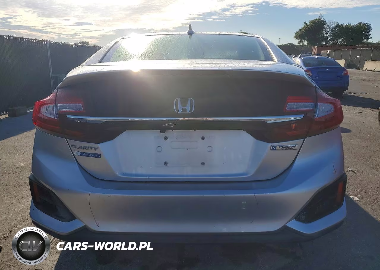2018 Honda Clarity VIN:JHMZC5F18JC005988 - 6