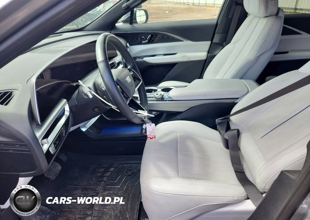 2024 Cadillac Lyriq Luxury VIN:1GYKPPRL4RZ128187 - 7