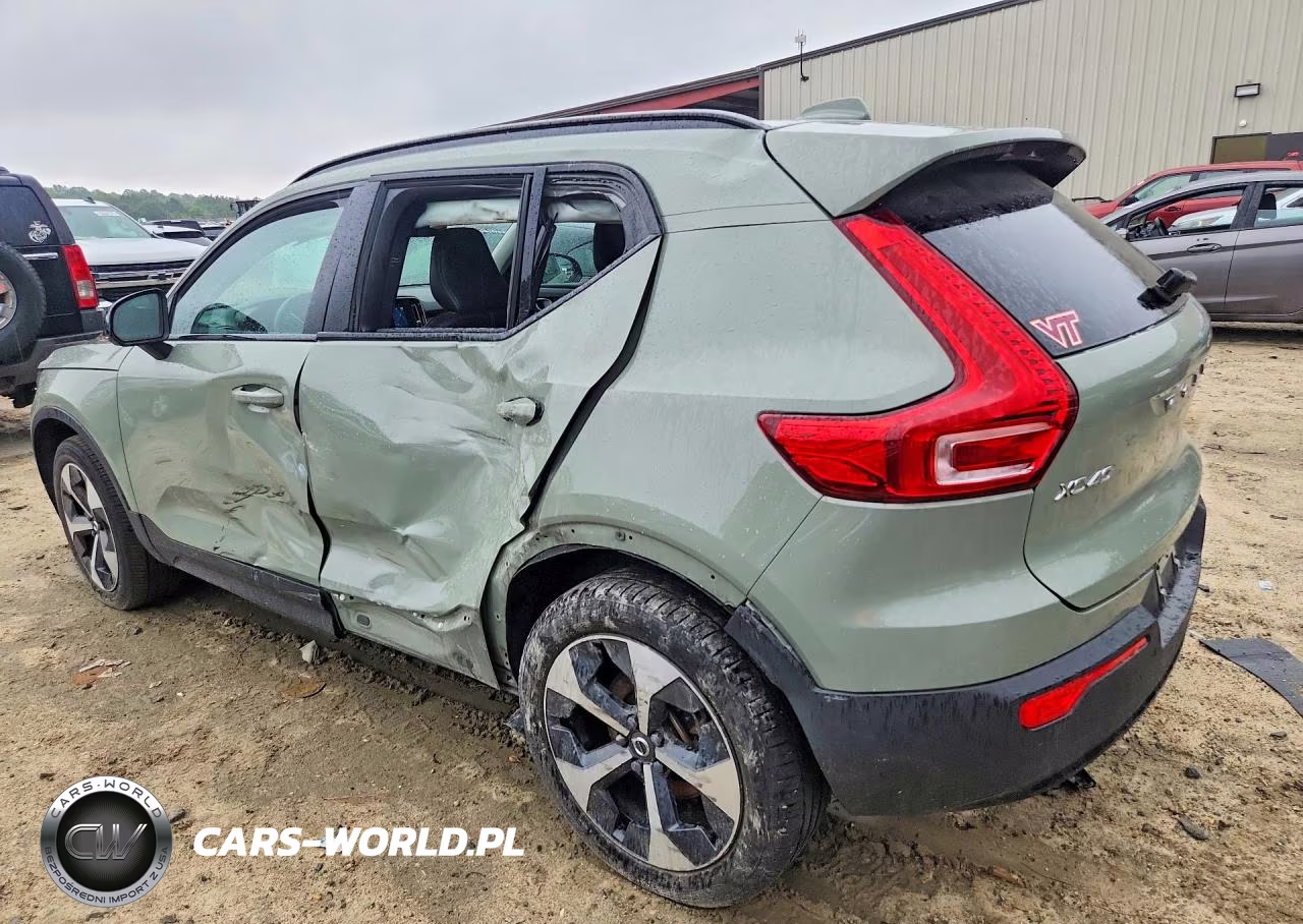 2024 Volvo Xc40 Core VIN:YV4L12UK5R2215860 - 2
