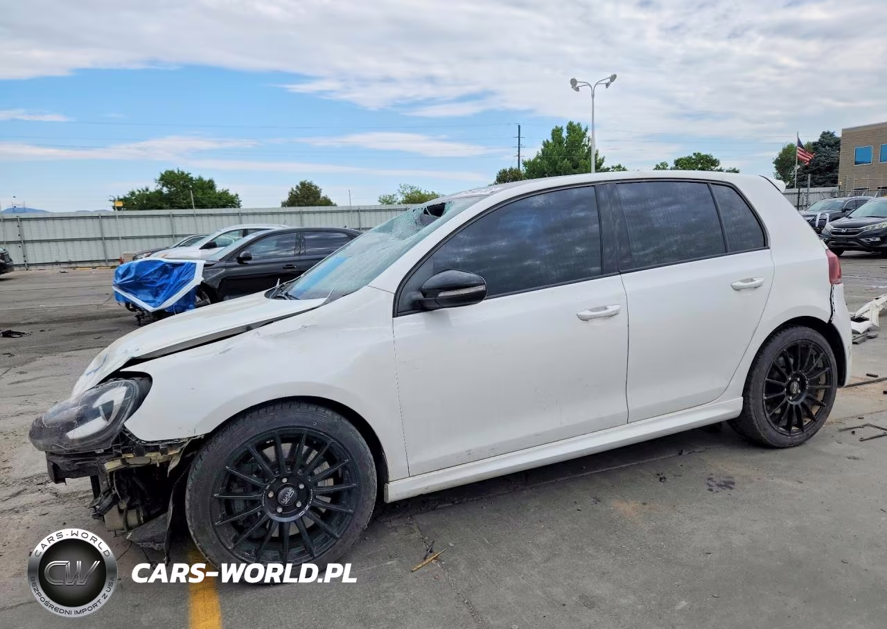 2013 Volkswagen Golf R