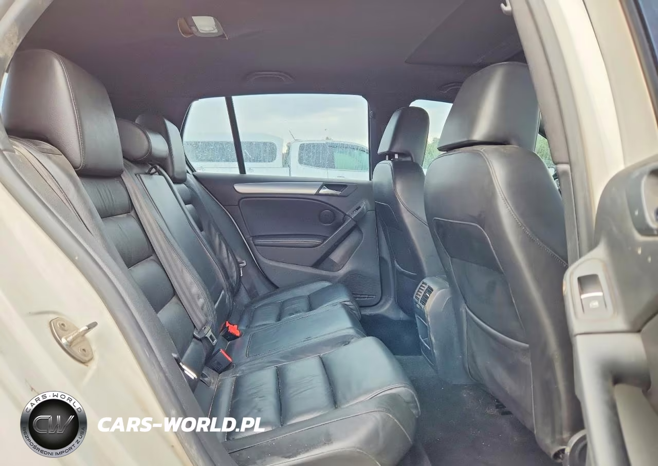 2013 Volkswagen Golf R VIN:WVWPF7AJ1DW119045 - 10