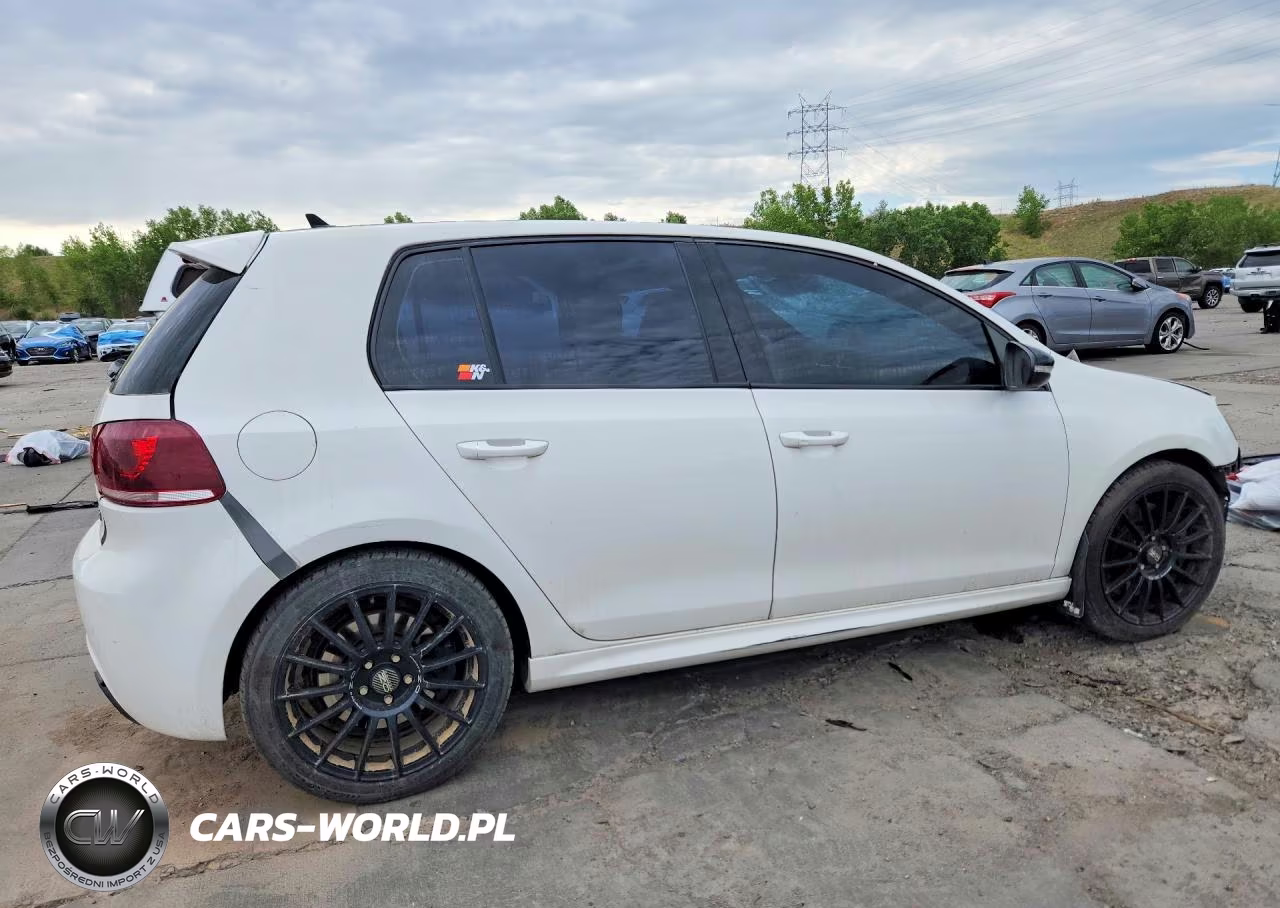 2013 Volkswagen Golf R VIN:WVWPF7AJ1DW119045 - 3