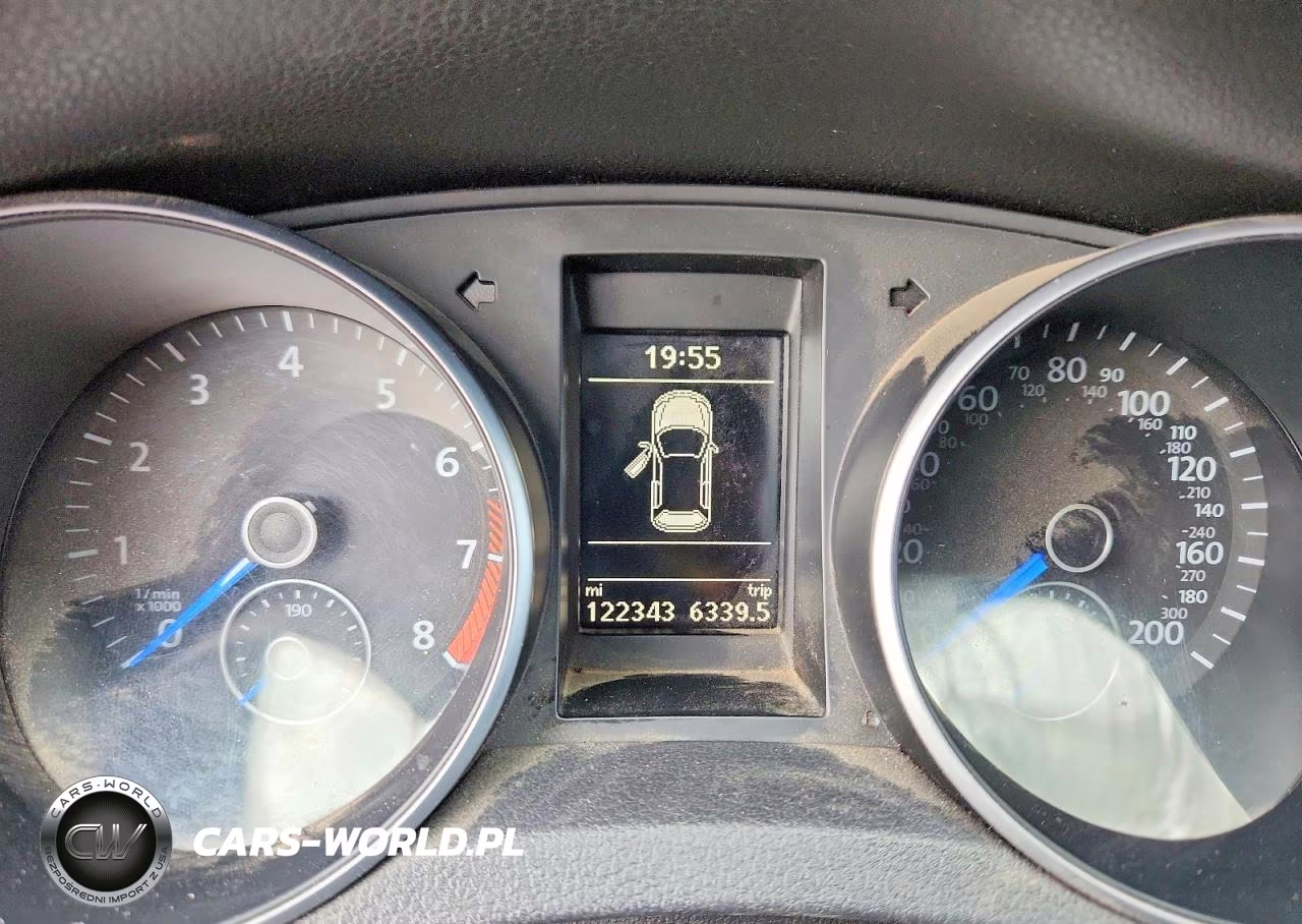 2013 Volkswagen Golf R VIN:WVWPF7AJ1DW119045 - 9