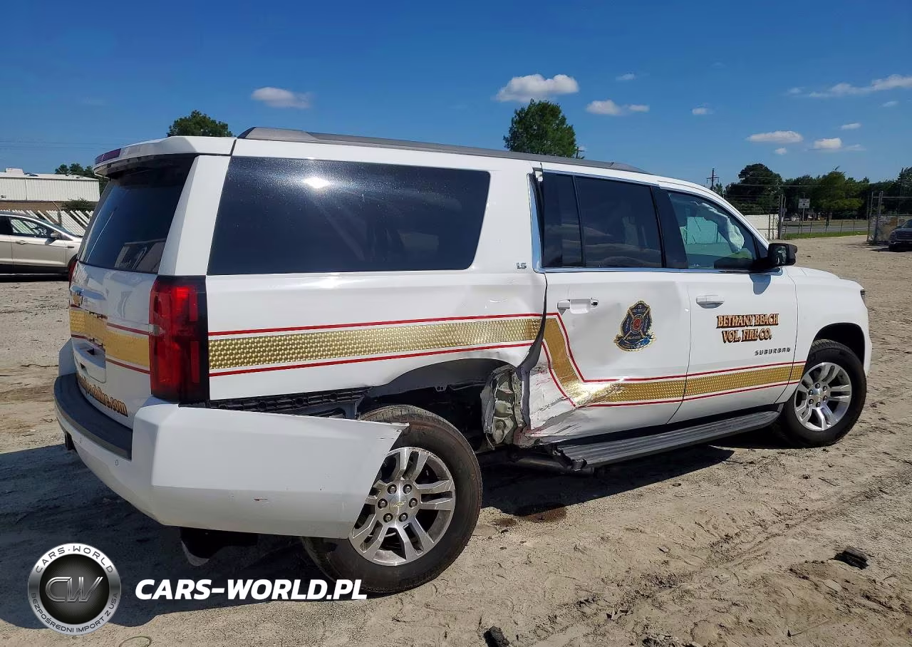 2016 Chevrolet Suburban K1500 VIN:1GNSKKEC4GR386713 - 3