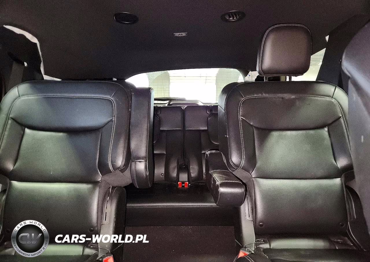 2020 Ford Explorer Xlt VIN:1FMSK8DHXLGC24241 - 10