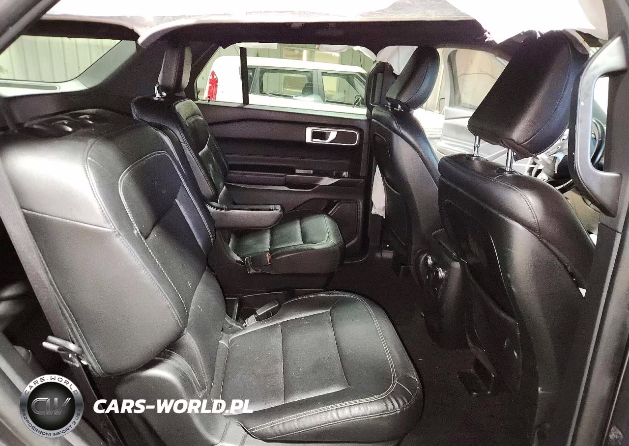 2020 Ford Explorer Xlt VIN:1FMSK8DHXLGC24241 - 11