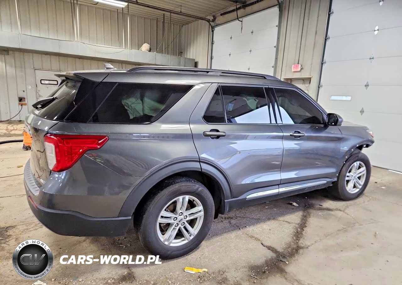 2020 Ford Explorer Xlt VIN:1FMSK8DHXLGC24241 - 3