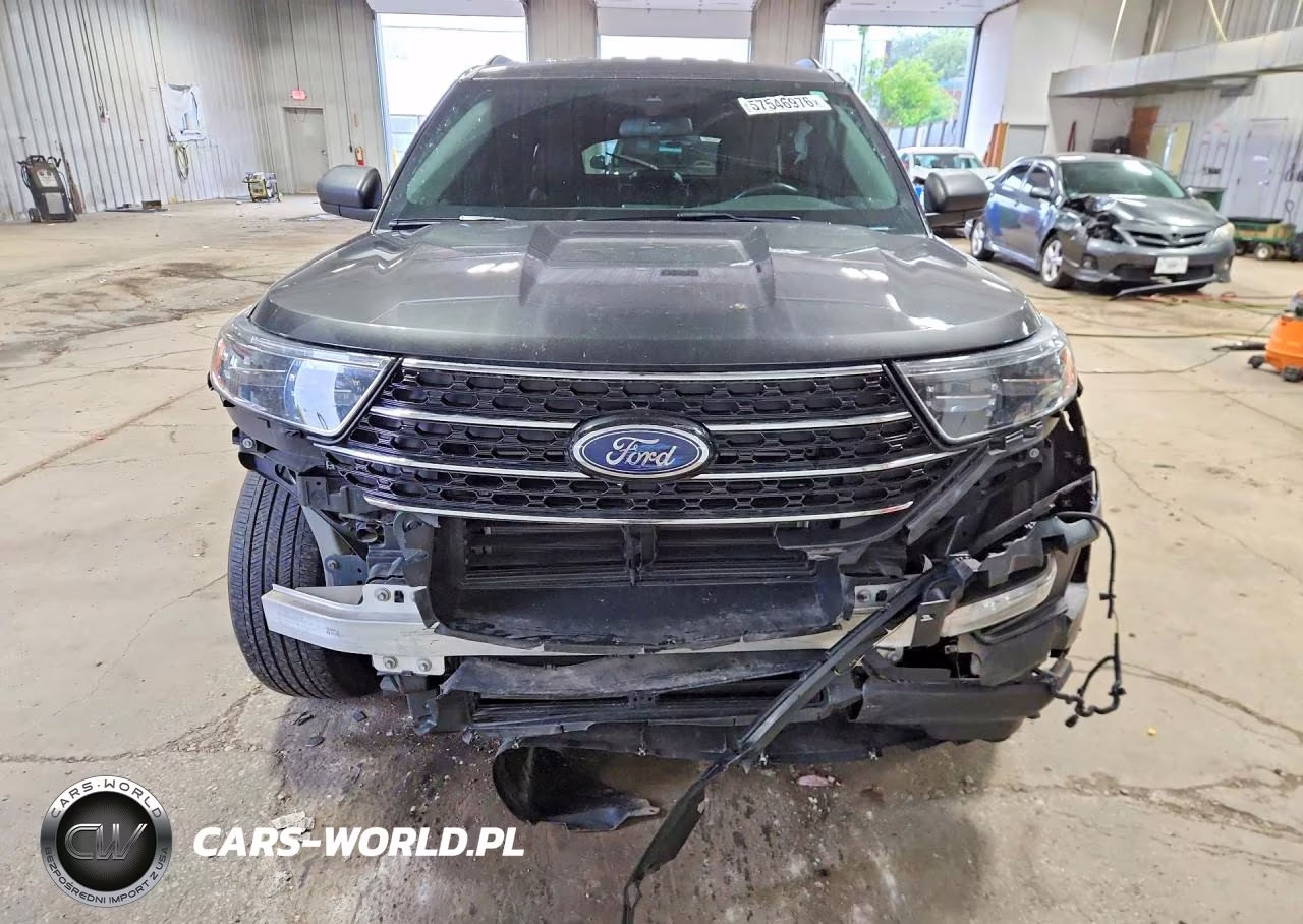 2020 Ford Explorer Xlt VIN:1FMSK8DHXLGC24241 - 5