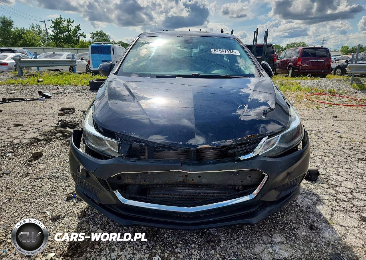2017 Chevrolet Cruze Lt VIN:3G1BE6SMXHS558397 - 5