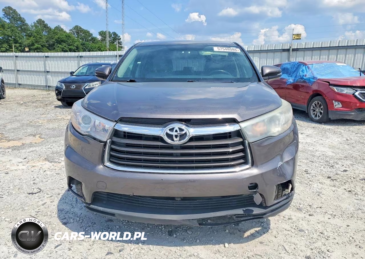 2015 Toyota Highlander Le Plus VIN:5TDBKRFH9FS157195 - 5