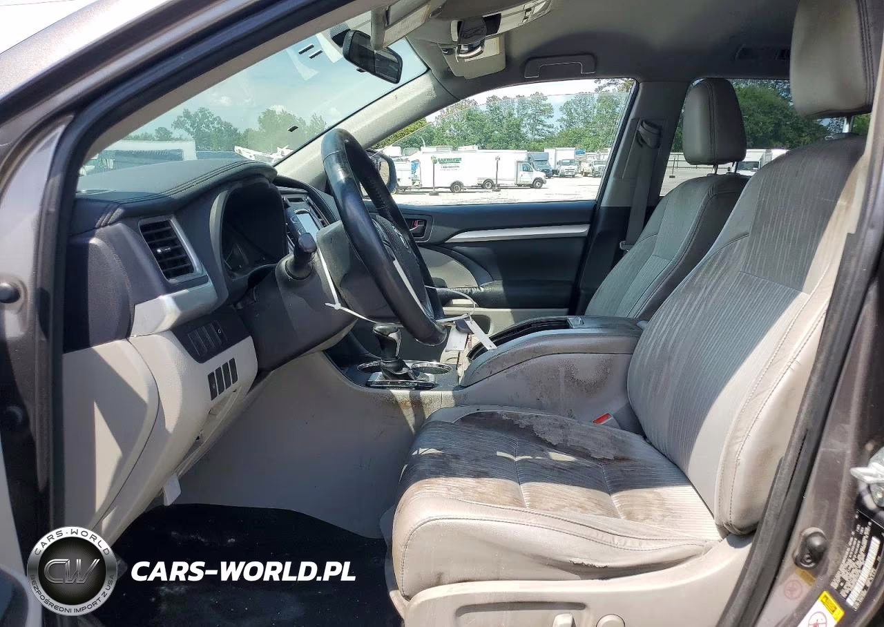 2015 Toyota Highlander Le Plus VIN:5TDBKRFH9FS157195 - 7
