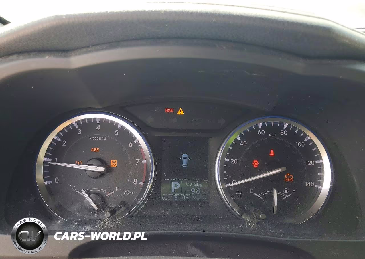 2015 Toyota Highlander Le Plus VIN:5TDBKRFH9FS157195 - 9