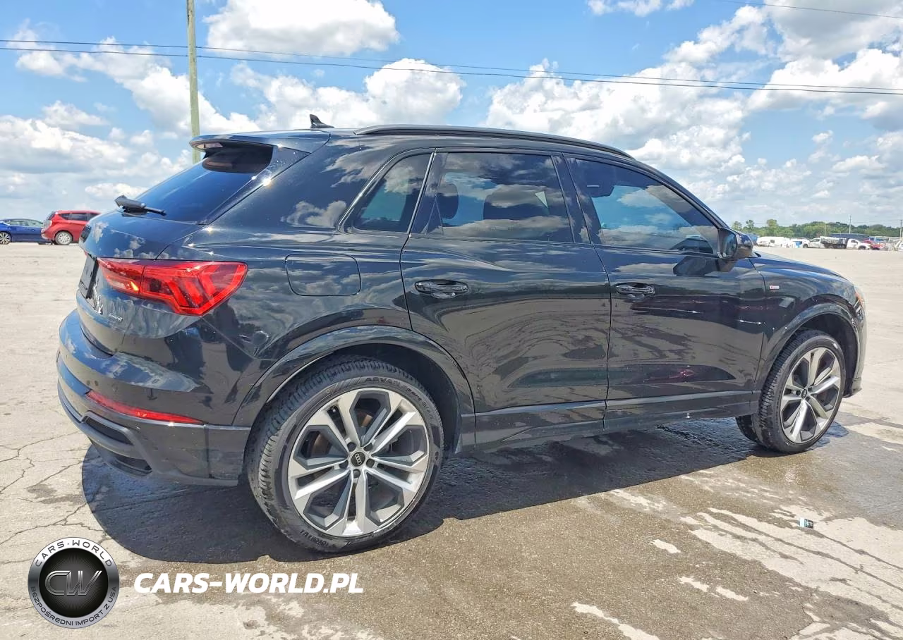 2021 Audi Q3 Premium S Line 45 VIN:WA1DECF31M1156127 - 3