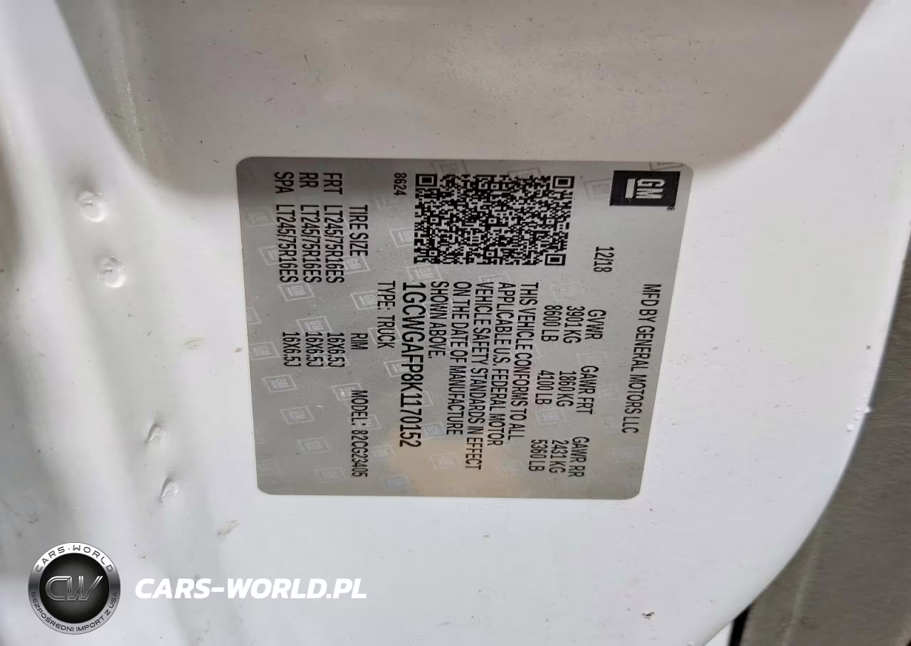 2019 Chevrolet Express G2500 VIN:1GCWGAFP8K1170152 - 12