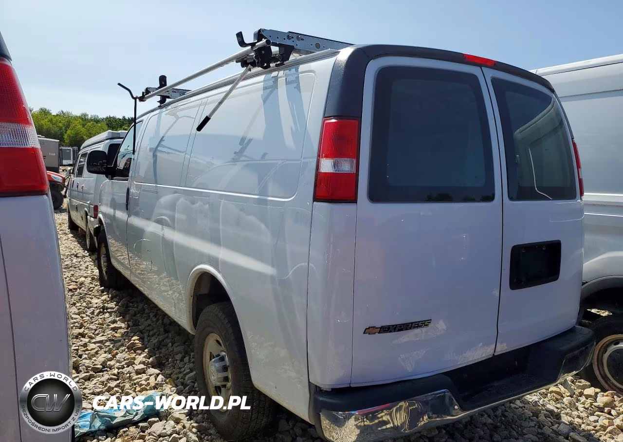 2019 Chevrolet Express G2500 VIN:1GCWGAFP8K1170152 - 2