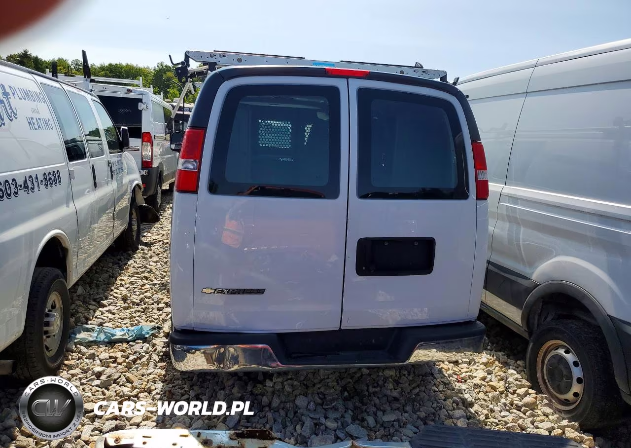 2019 Chevrolet Express G2500 VIN:1GCWGAFP8K1170152 - 6