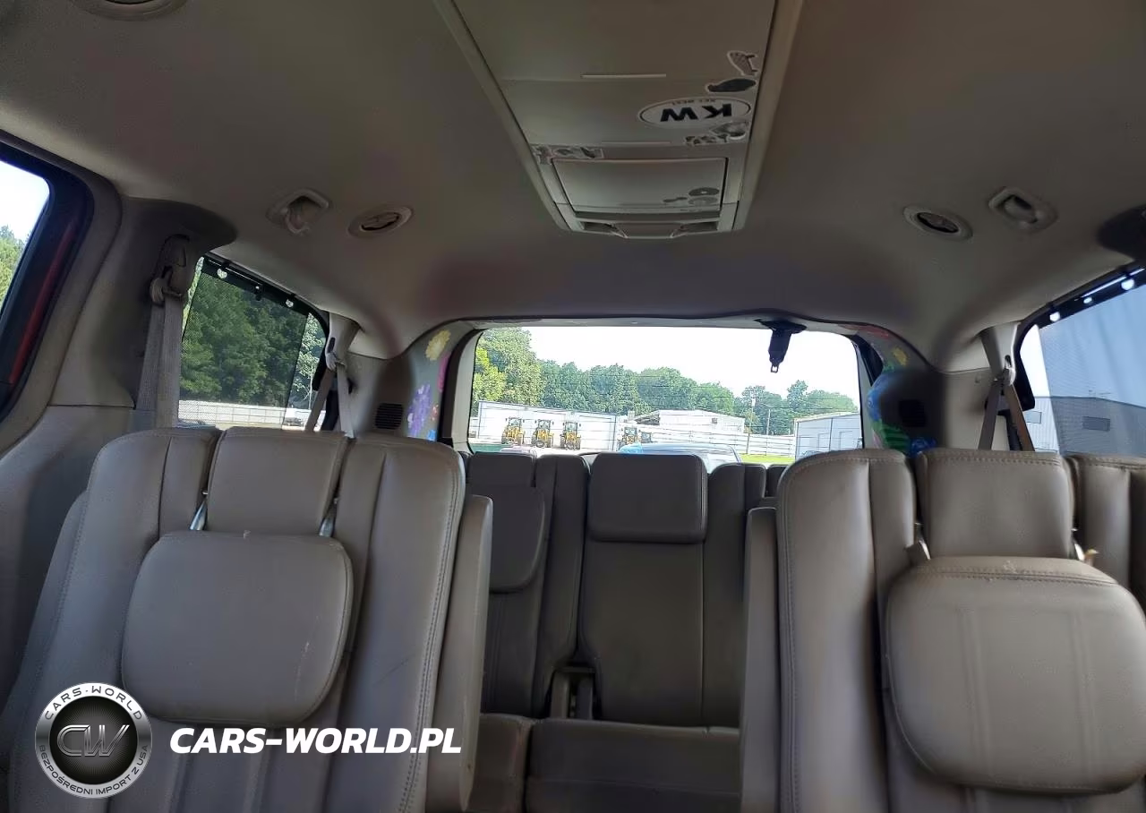 2013 Chrysler Town & Country Touring VIN:2C4RC1BG5DR559814 - 10