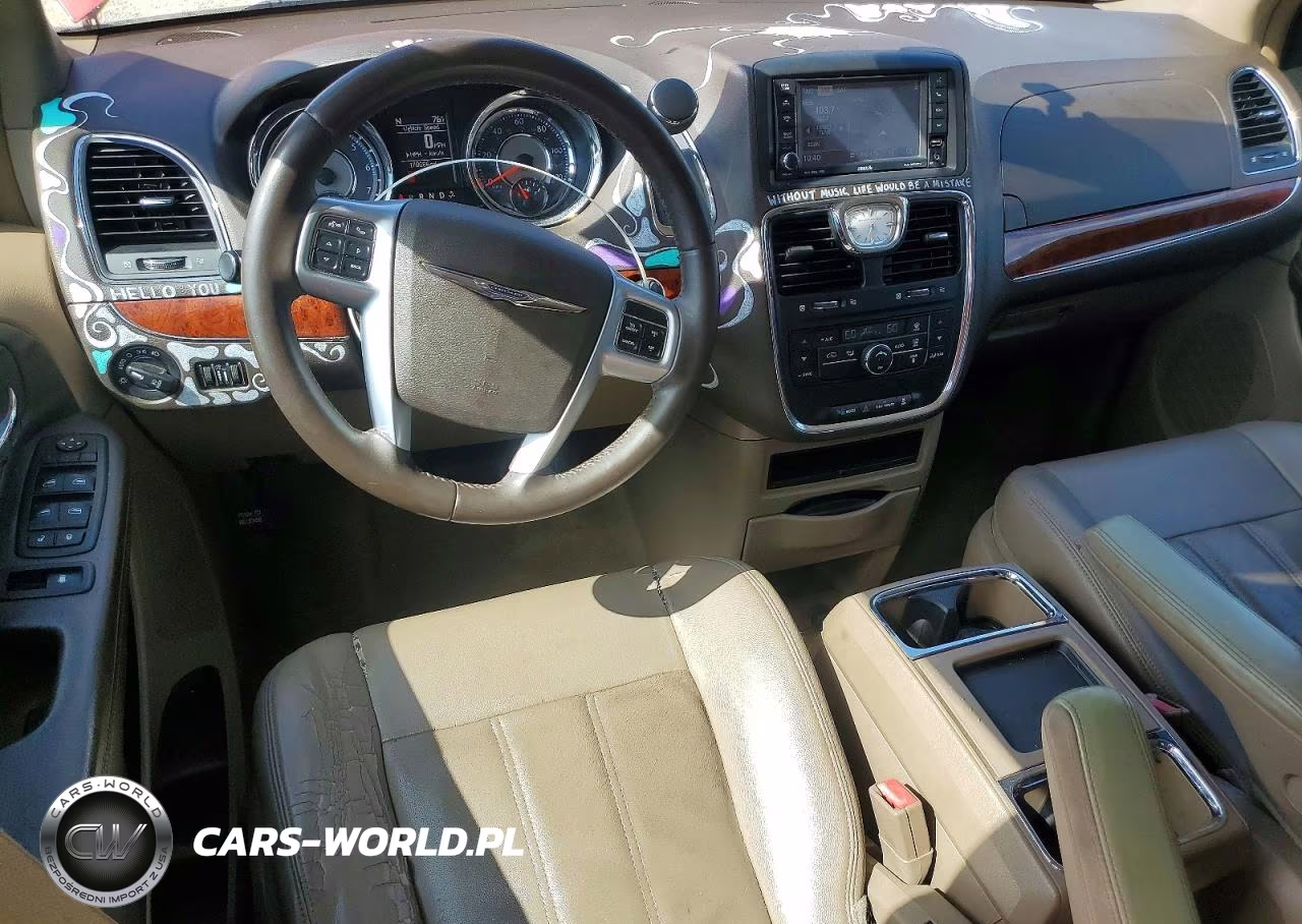 2013 Chrysler Town & Country Touring VIN:2C4RC1BG5DR559814 - 8