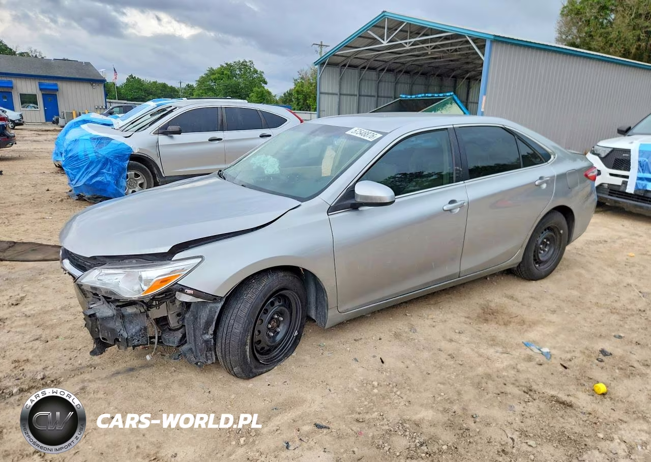 2015 Toyota Camry Le