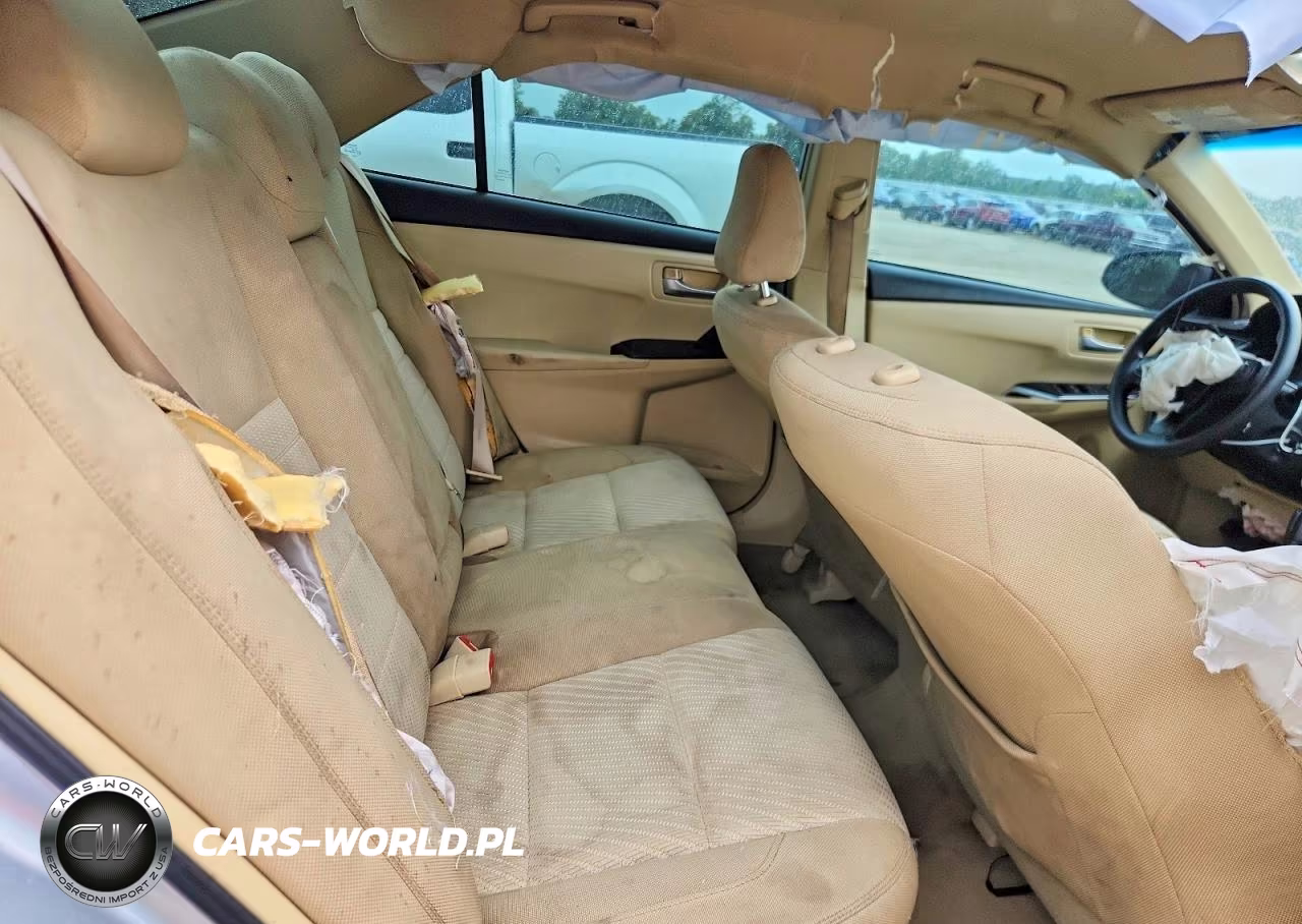2015 Toyota Camry Le VIN:4T1BF1FK9FU481417 - 10
