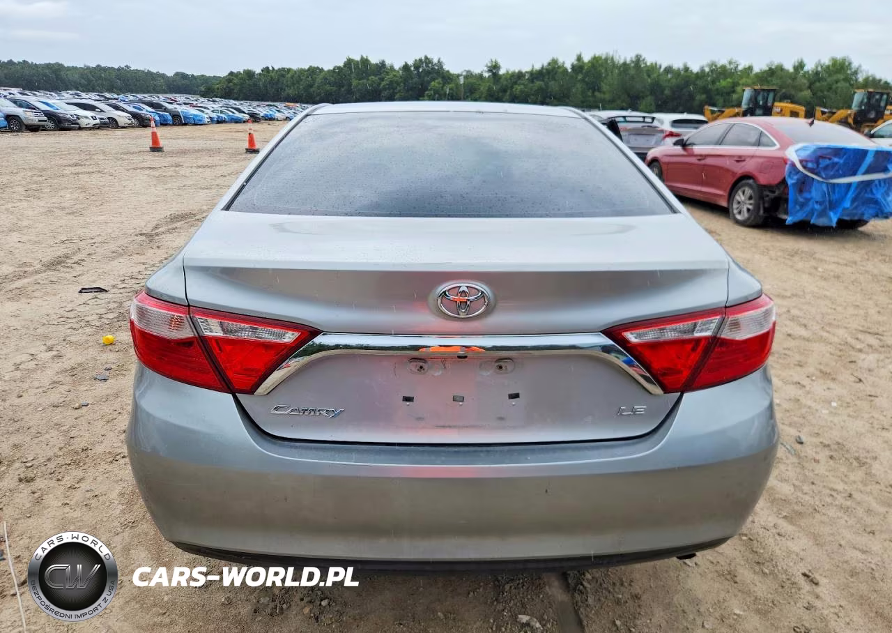 2015 Toyota Camry Le VIN:4T1BF1FK9FU481417 - 6