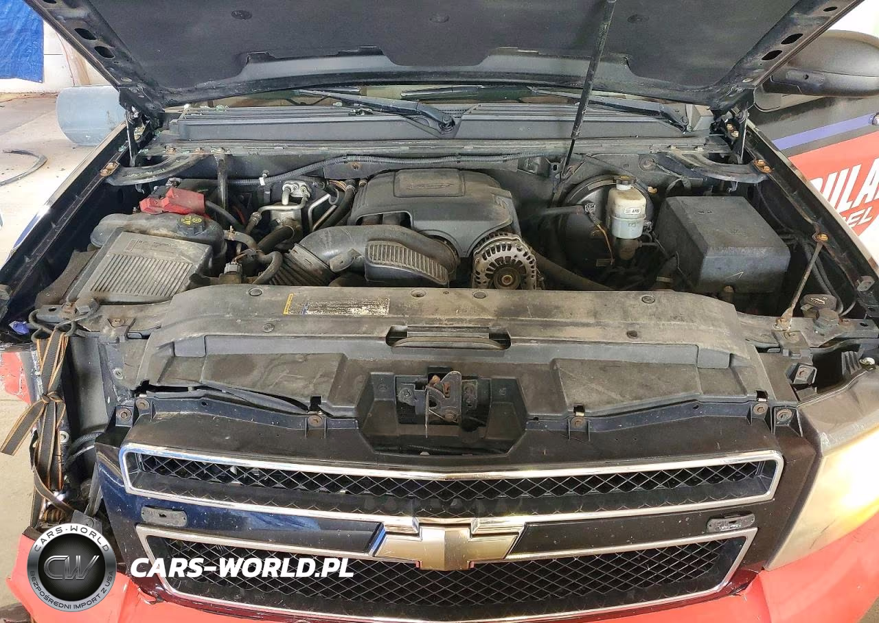 2011 Chevrolet Suburban VIN:1GNSK5E31BR117711 - 12