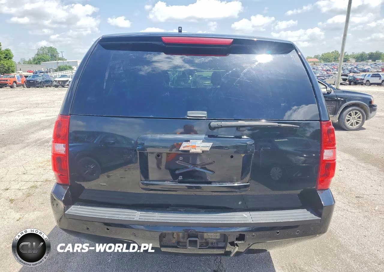 2011 Chevrolet Suburban VIN:1GNSK5E31BR117711 - 6