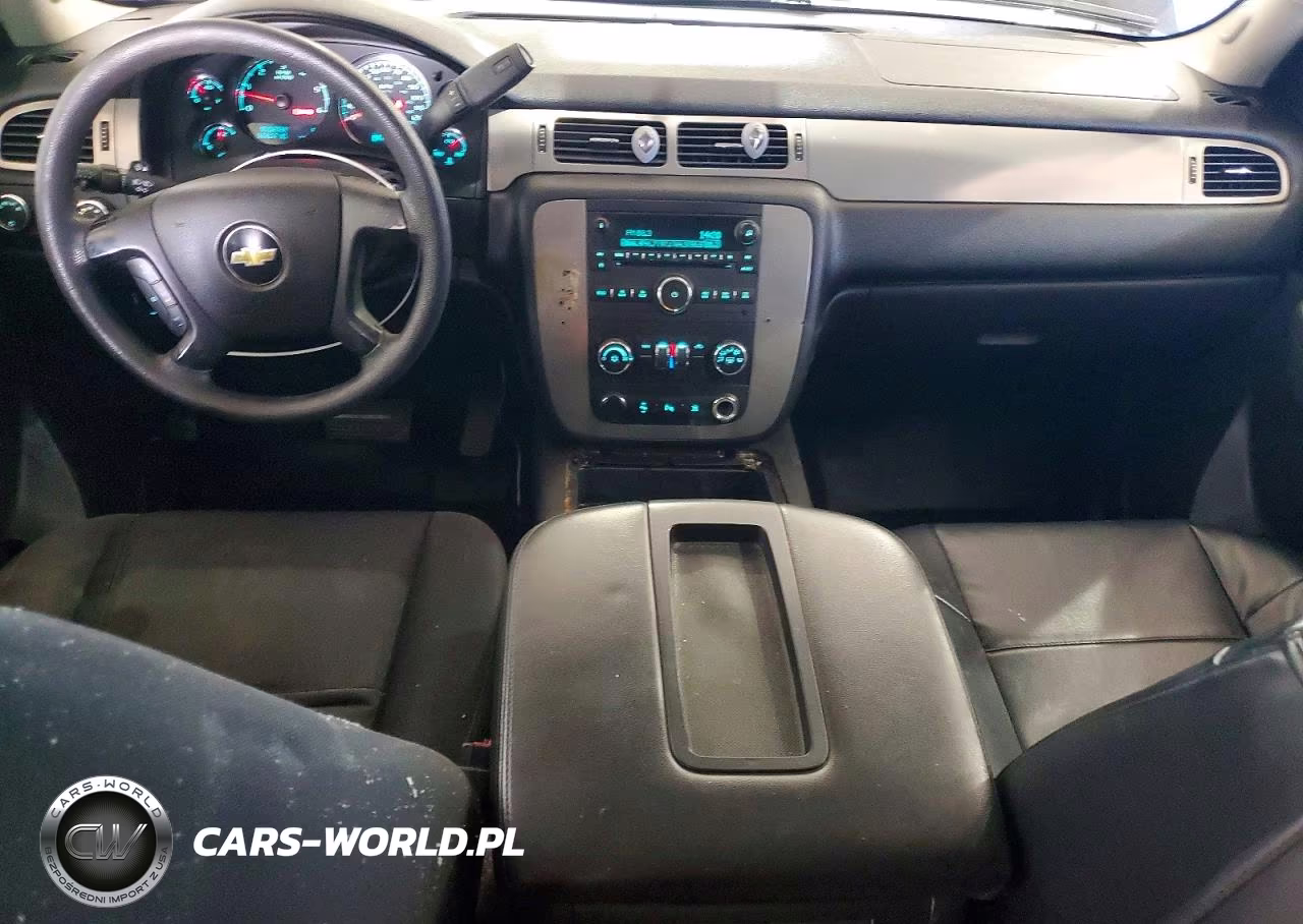 2011 Chevrolet Suburban VIN:1GNSK5E31BR117711 - 8