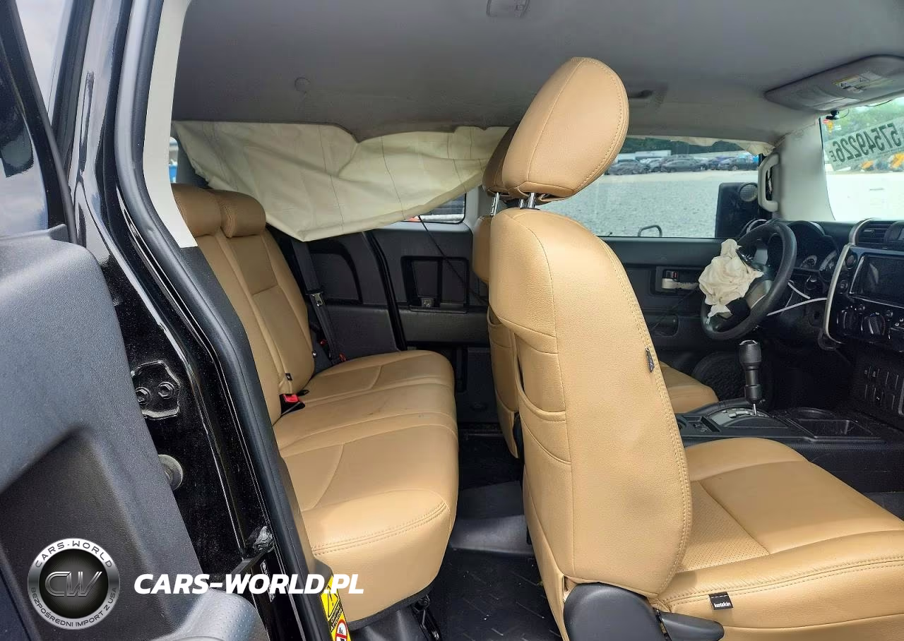 2007 Toyota Fj Cruiser Base VIN:JTEZU11F270005713 - 10